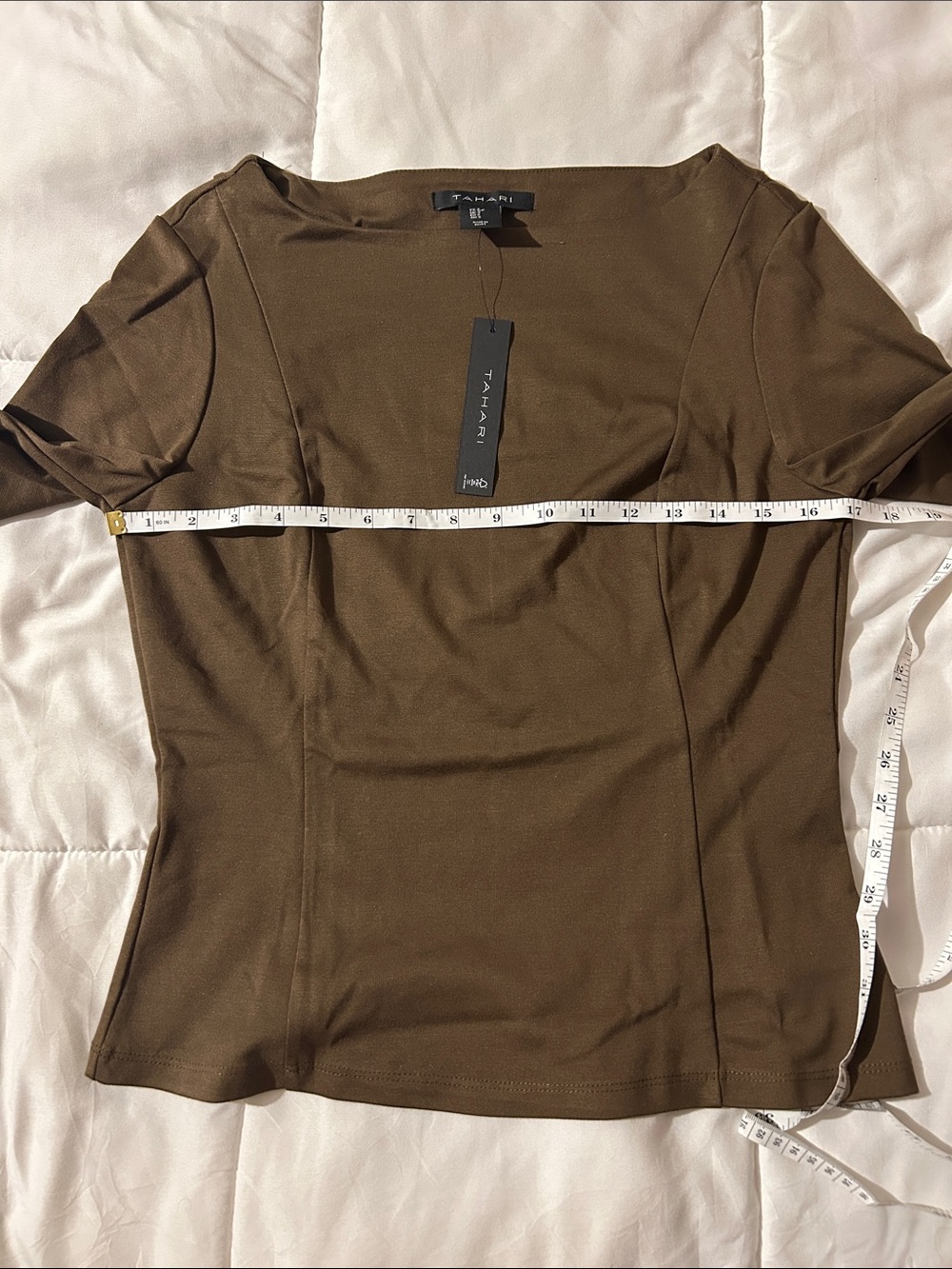 Tahari Olive Brown Scoop Neck Short Sleeve Top